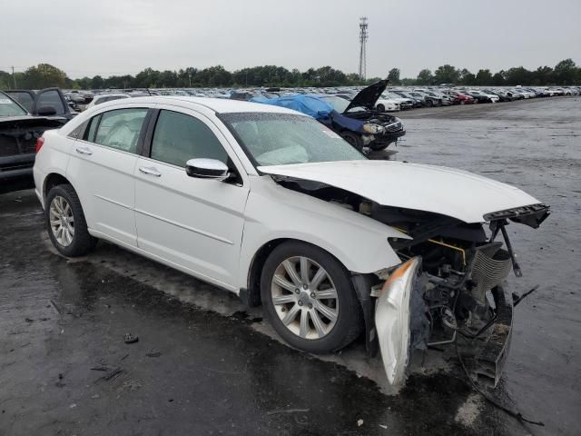 2013 Chrysler 200 Limited