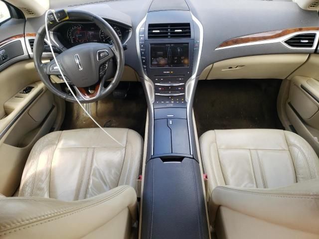 2014 Lincoln MKZ