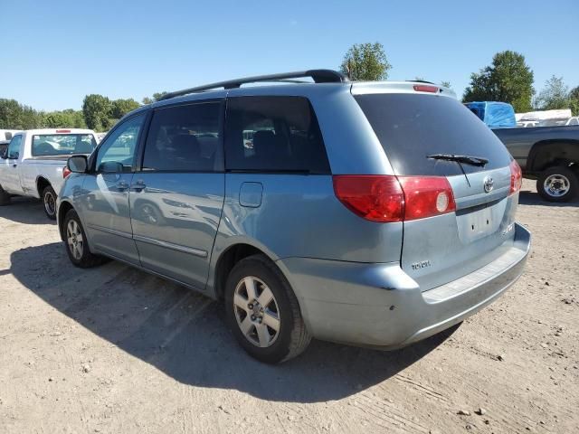 2006 Toyota Sienna CE