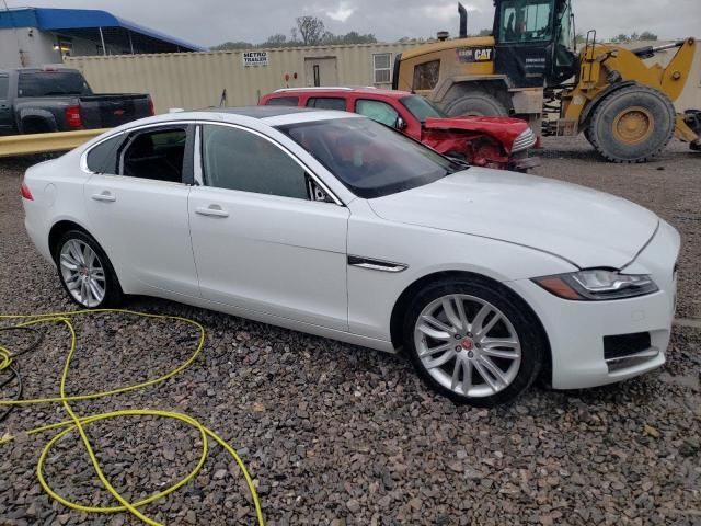 2016 Jaguar XF Prestige