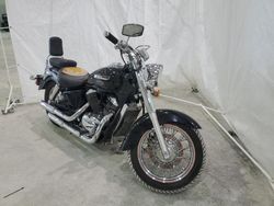 Salvage motorcycles for sale at Lawrenceburg, KY auction: 2000 Honda VT750 CD