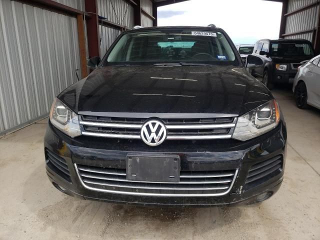 2014 Volkswagen Touareg V6