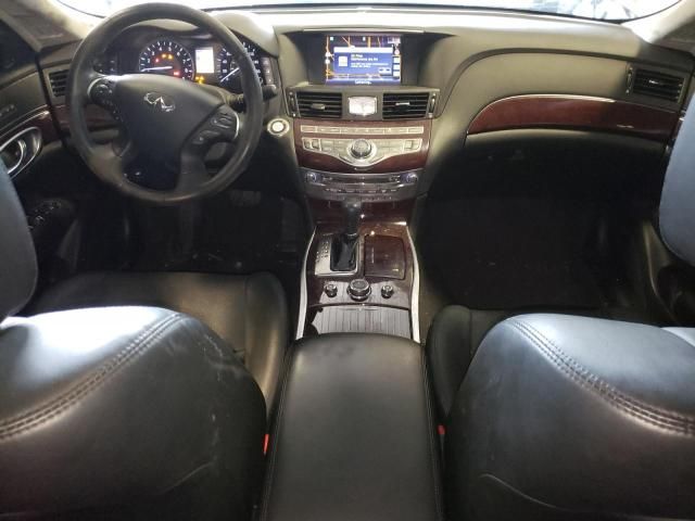 2016 Infiniti Q70 3.7