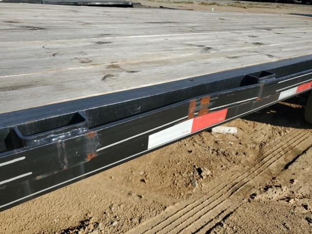 2022 Other 2022 Blazer 22' GN Flatbed Trailer