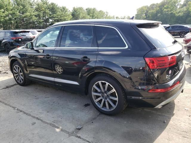 2017 Audi Q7 Premium Plus