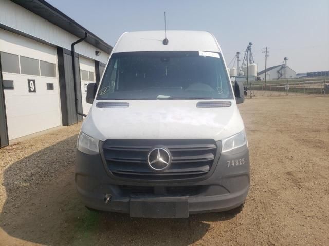 2021 Mercedes-Benz Sprinter 2500