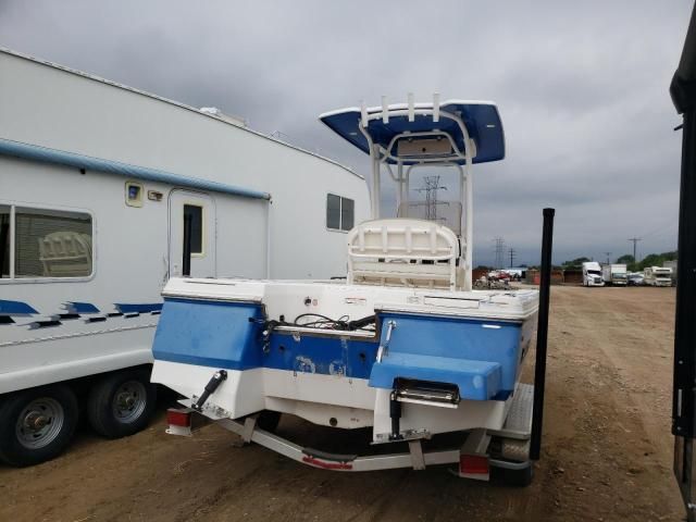 2018 Robalo Boat