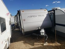 Camiones dañados por granizo a la venta en subasta: 2022 Aspen Trailer