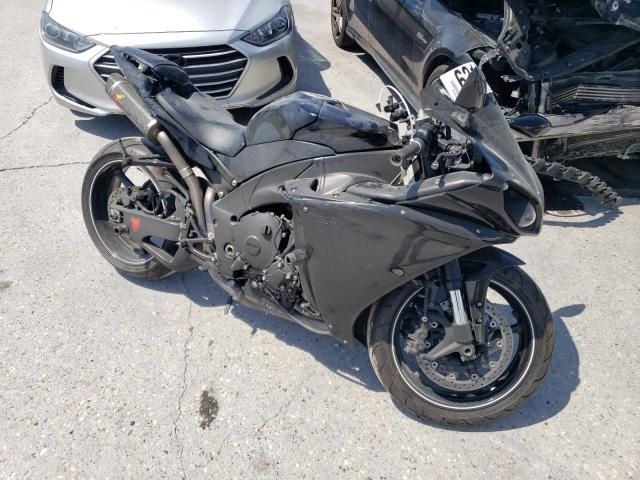 2010 Yamaha YZFR1