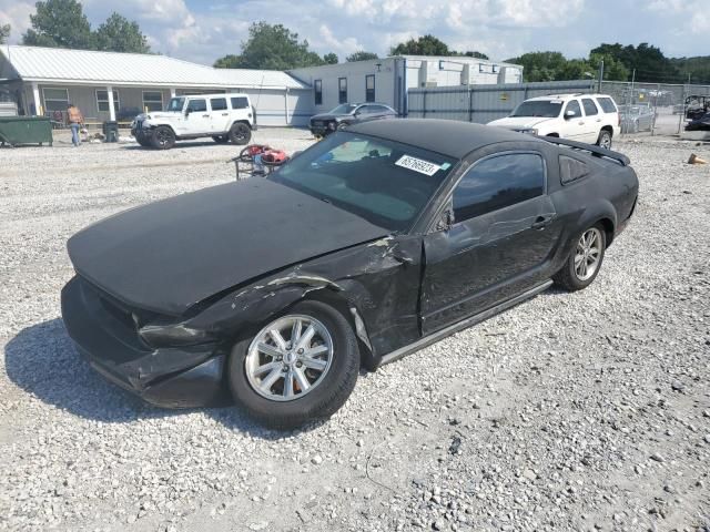 2005 Ford Mustang