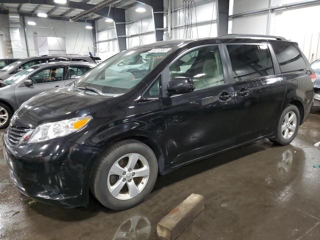 2014 Toyota Sienna LE