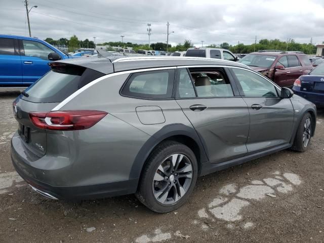 2019 Buick Regal Tourx Essence