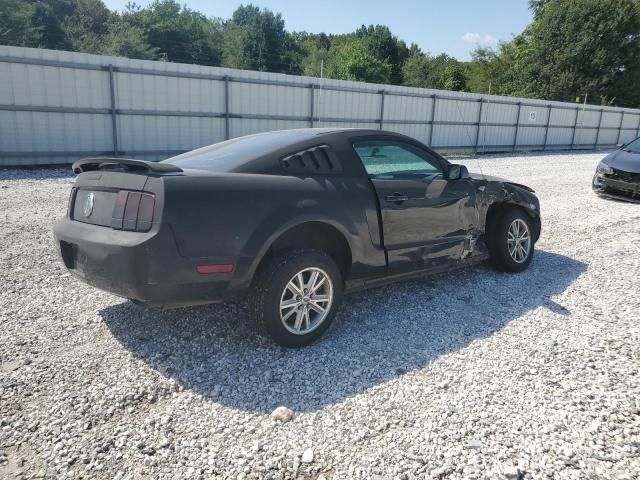 2005 Ford Mustang