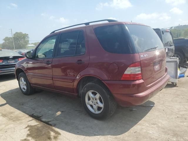 2000 Mercedes-Benz ML 320