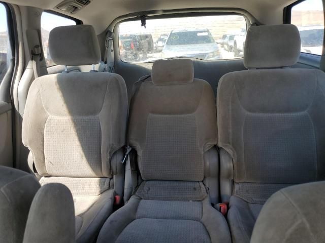 2006 Toyota Sienna CE