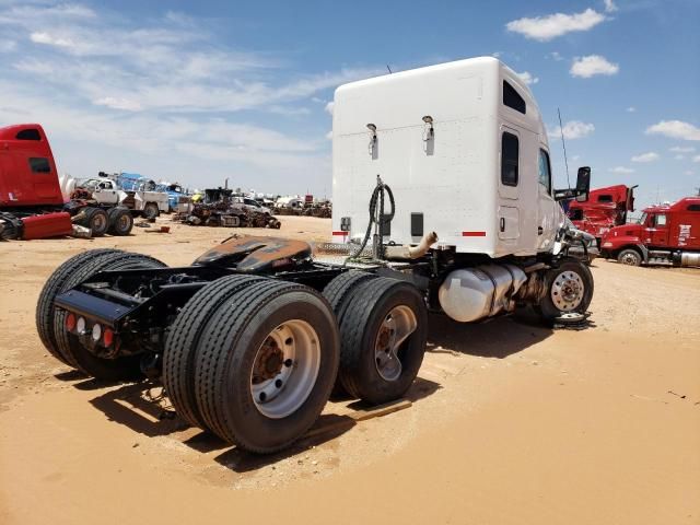 2019 Kenworth Construction T880