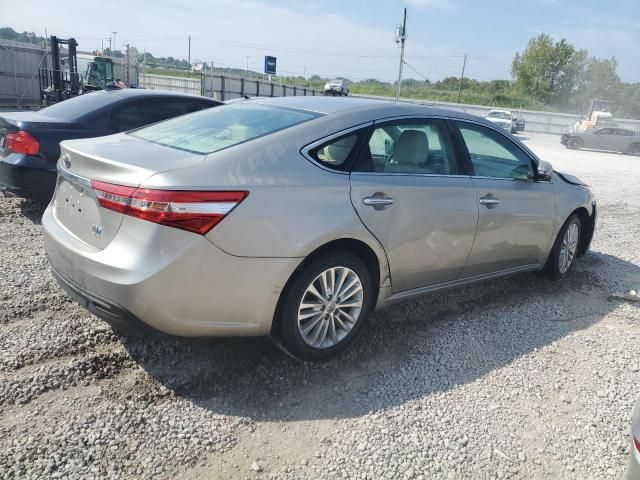 2013 Toyota Avalon Hybrid