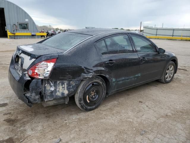 2004 Nissan Maxima SE