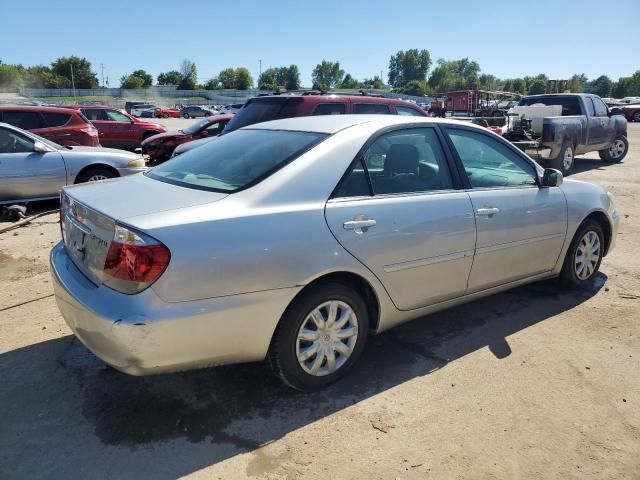 2005 Toyota Camry LE