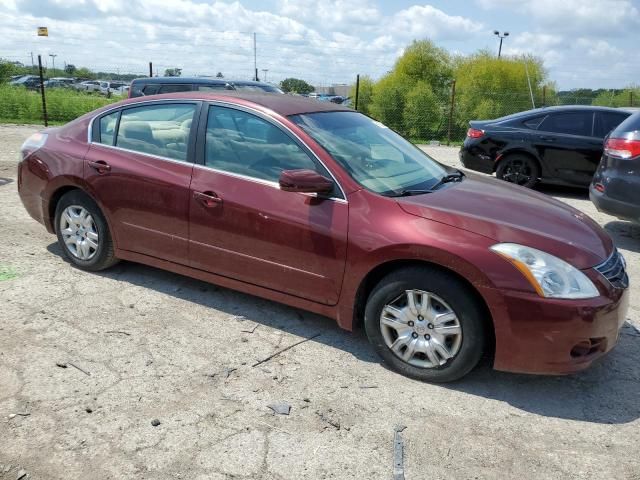 2010 Nissan Altima Base