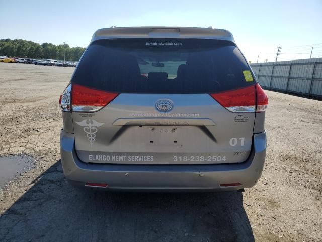 2012 Toyota Sienna XLE