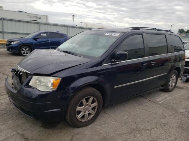 2010 Chrysler Town & Country Touring