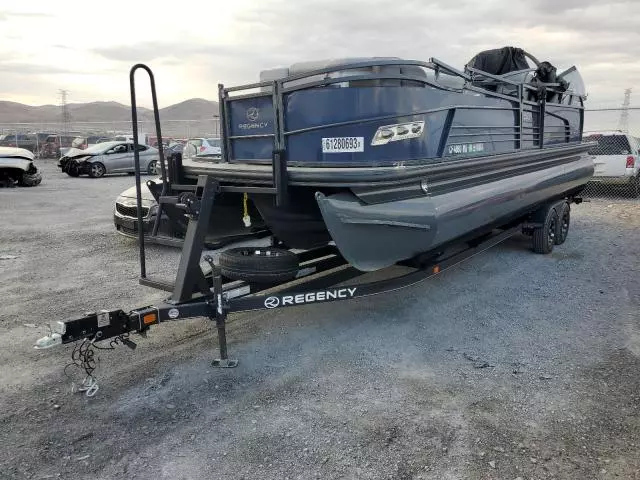 2020 Tracker Boat