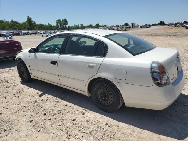 2002 Nissan Altima Base