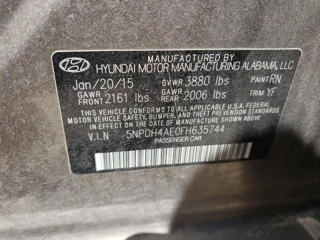 2015 Hyundai Elantra SE