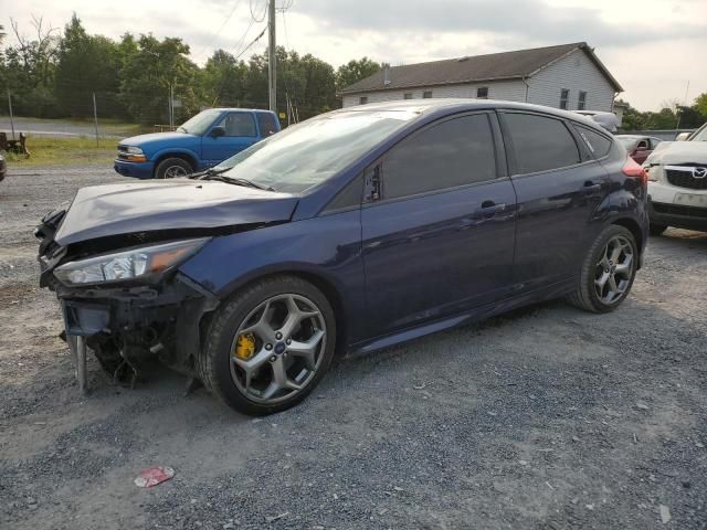 2017 Ford Focus ST