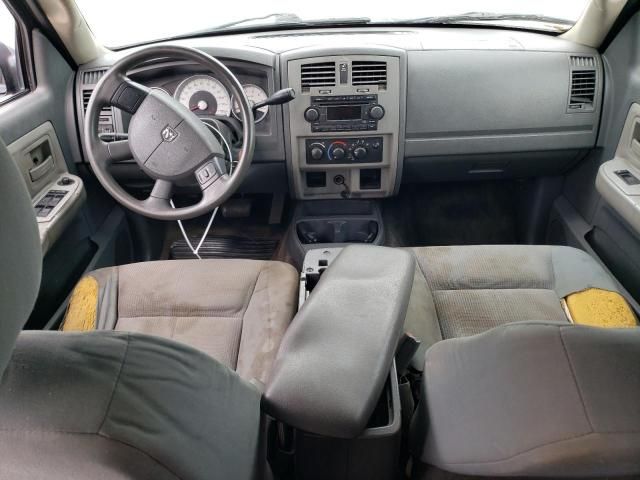 2005 Dodge Dakota Quad SLT