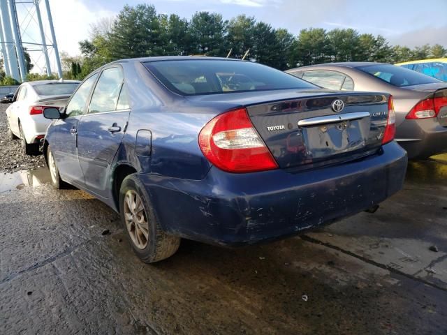 2004 Toyota Camry LE