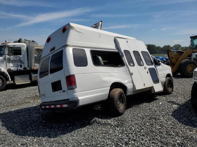 2012 Ford Econoline E350 Super Duty Van