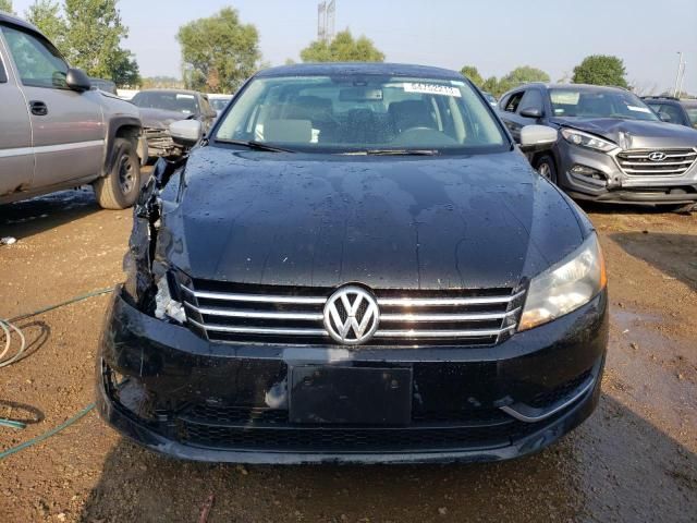 2013 Volkswagen Passat SE