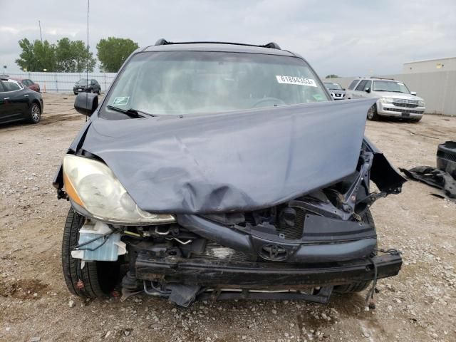 2006 Toyota Sienna CE