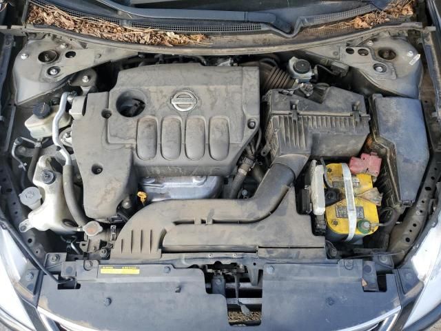 2011 Nissan Altima Base