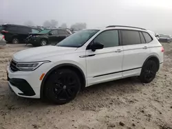 Volkswagen Vehiculos salvage en venta: 2022 Volkswagen Tiguan SE R-LINE Black