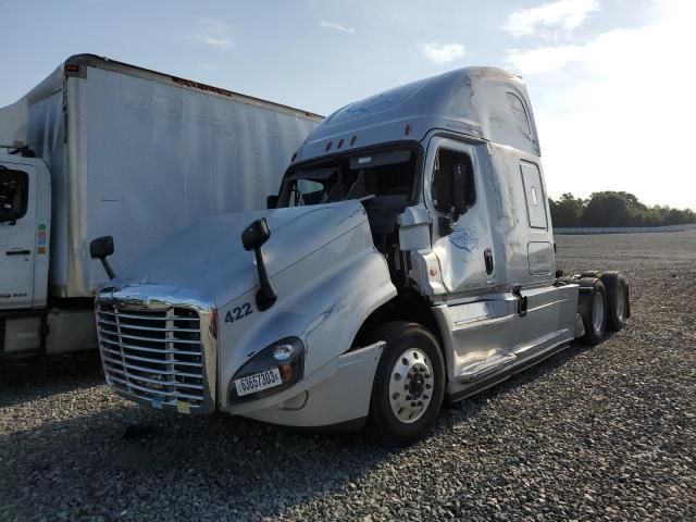 2020 Freightliner Cascadia 125