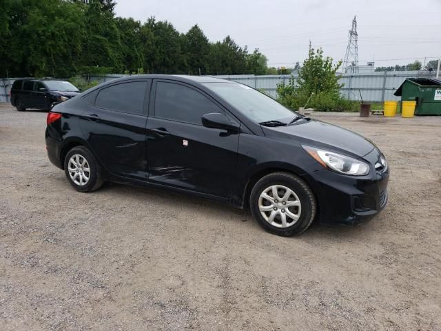 2013 Hyundai Accent GLS