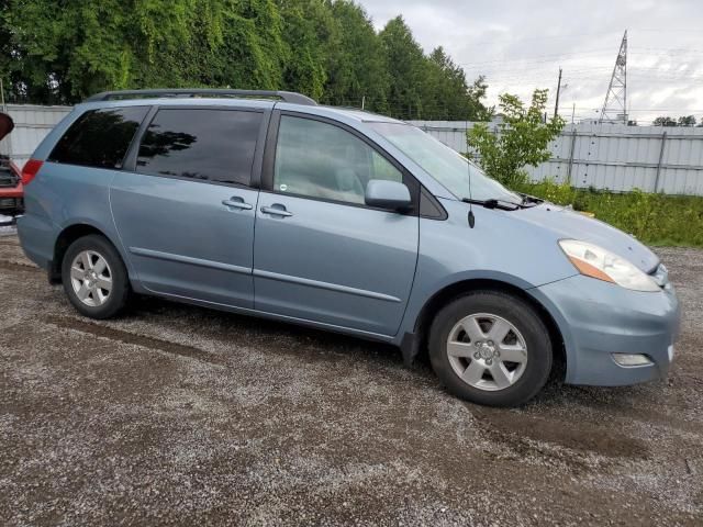 2009 Toyota Sienna CE