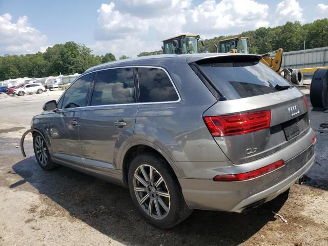 2018 Audi Q7 Prestige