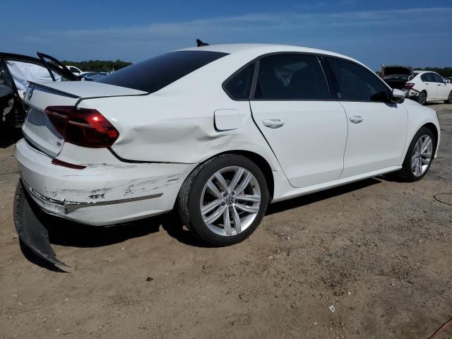 2019 Volkswagen Passat Wolfsburg