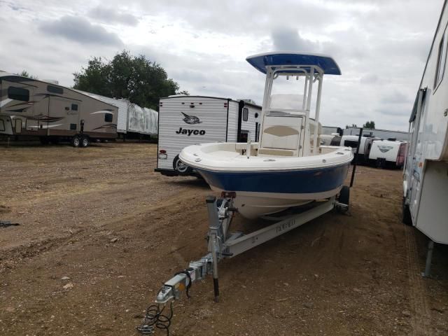 2018 Robalo Boat