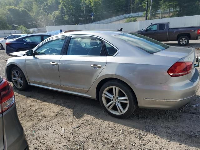 2013 Volkswagen Passat SEL