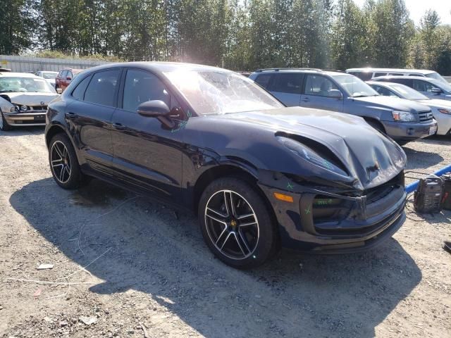 2022 Porsche Macan