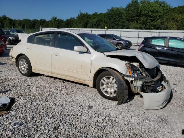 2010 Nissan Altima Base