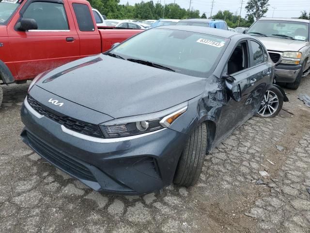 2023 KIA Forte LX