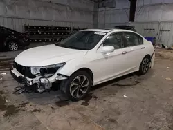 Salvage cars for sale from Copart Milwaukee, WI: 2017 Honda Accord EX