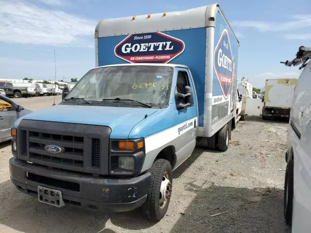 2008 Ford Econoline E350 Super Duty Cutaway Van