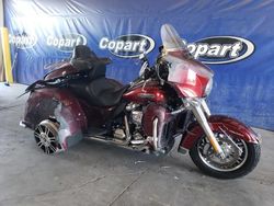 Vehiculos salvage en venta de Copart Albuquerque, NM: 2017 Harley-Davidson Flhtcutg TRI Glide Ultra